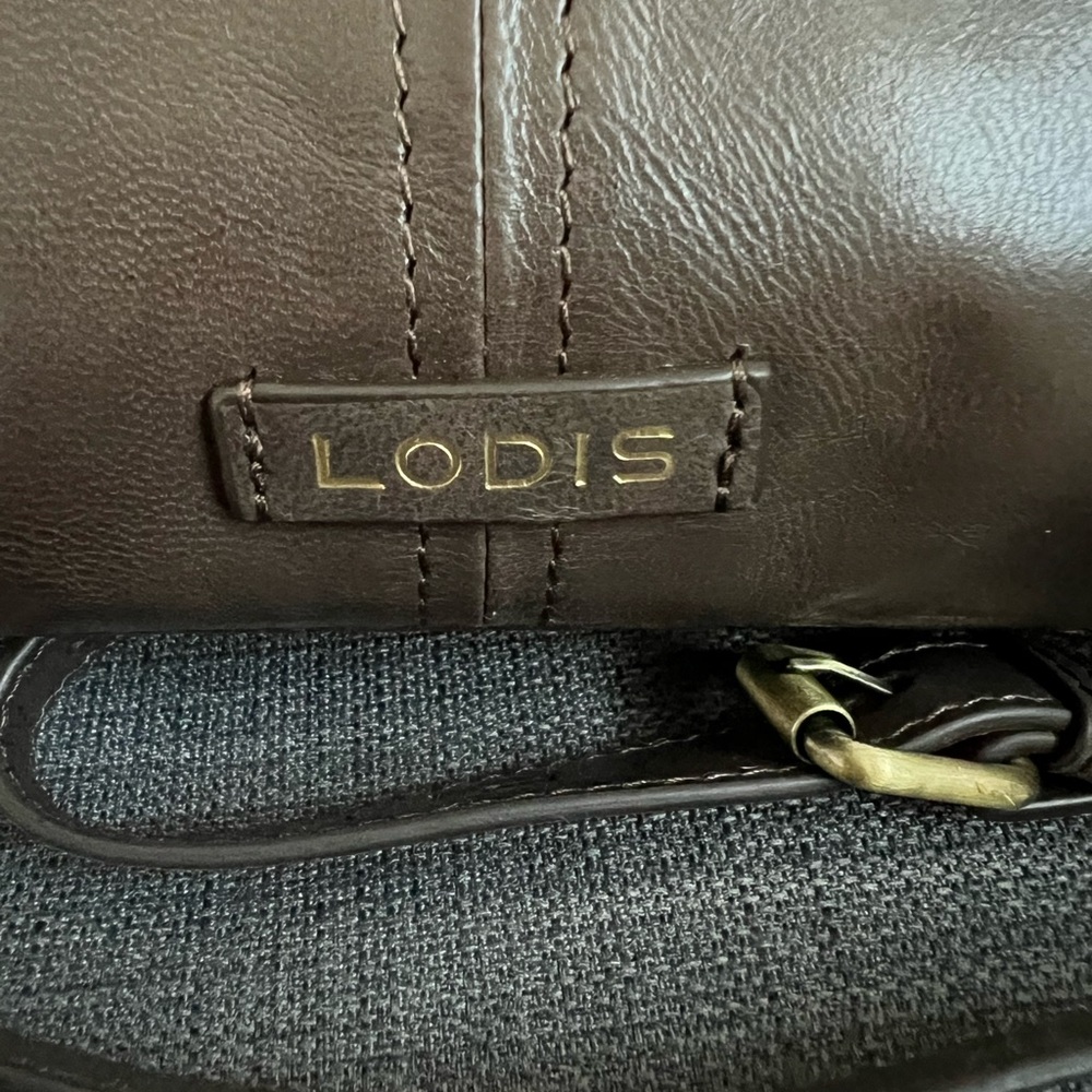 NWT LODIS KENDAL CROSSBODY BAG PURSE LEATHER - Picture 12 of 13
